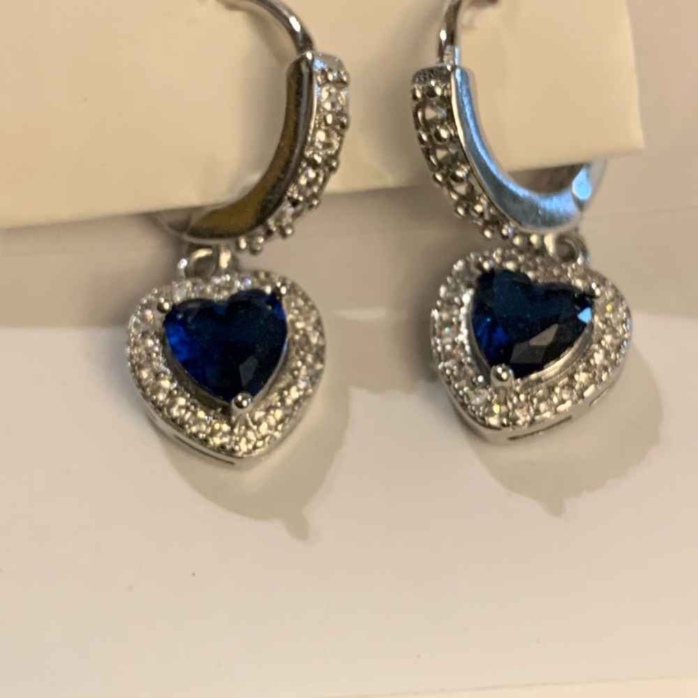 Earrings Sterling Silver 925 with blue Heart And White Zirconia Stud Stones new